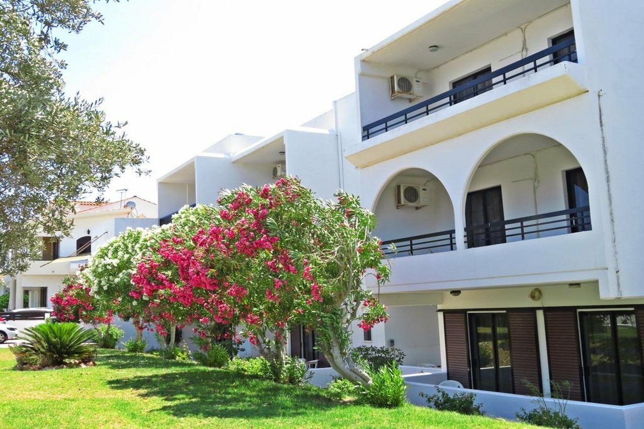 Debby Apartments Ialysos  Exterior photo